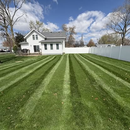 Striped lawn